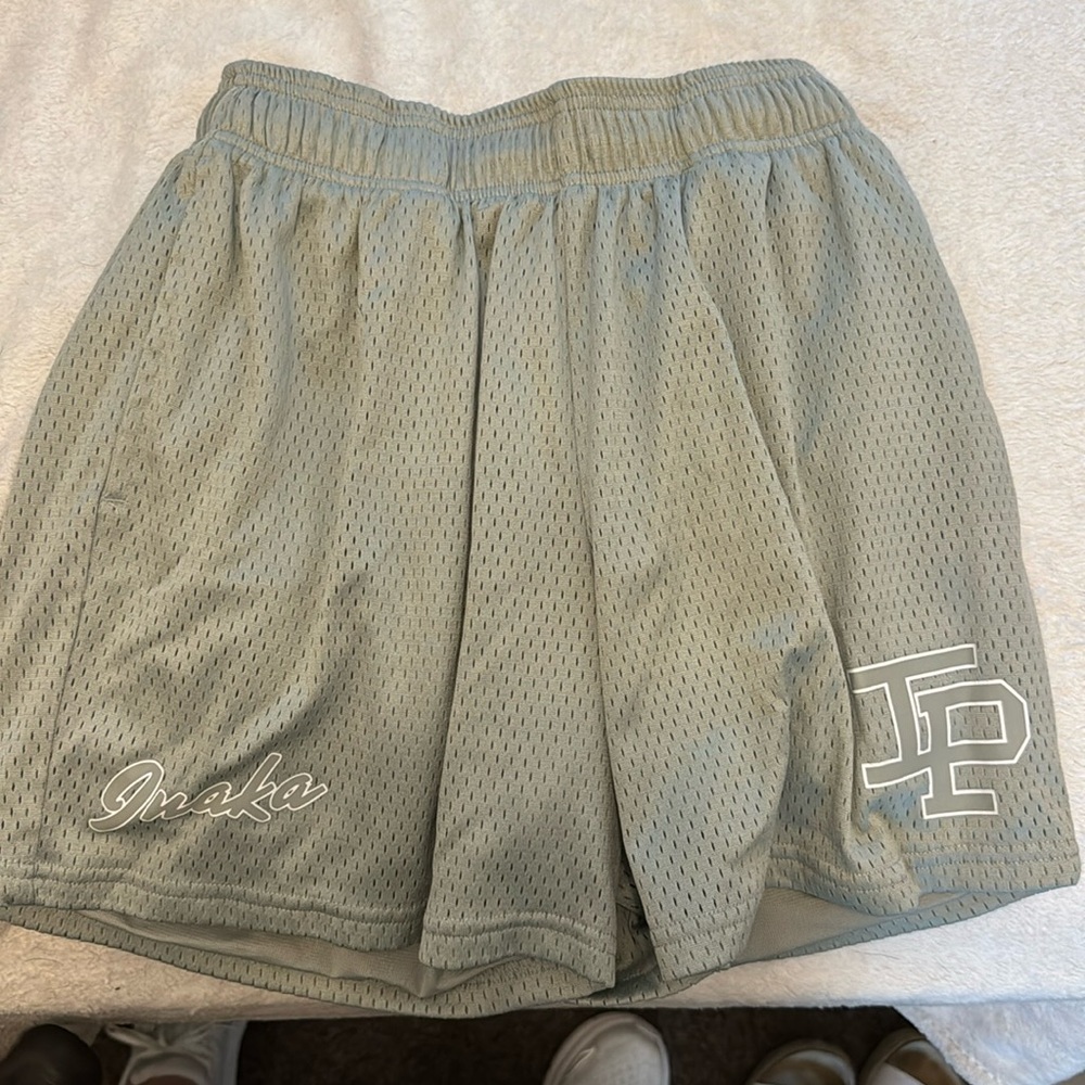 Inaka shorts